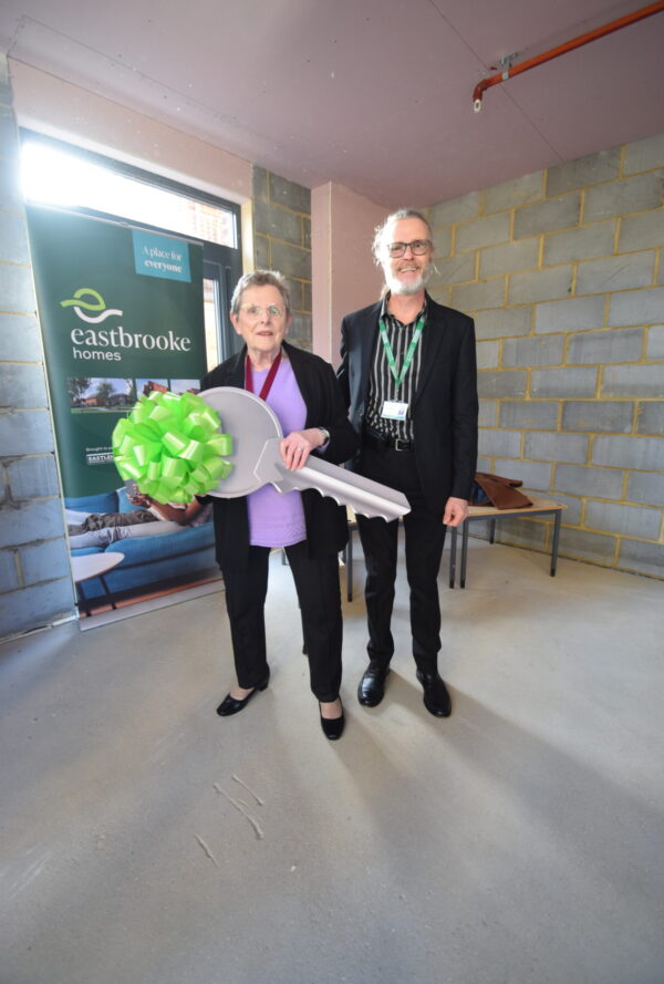 Deputy Mayor, Councillor Janice Asman and Eastleigh Councillor Paul Bicknell Deputy Mayor, Councillor Janice Asman and Eastleigh Councillor Paul Bicknell
