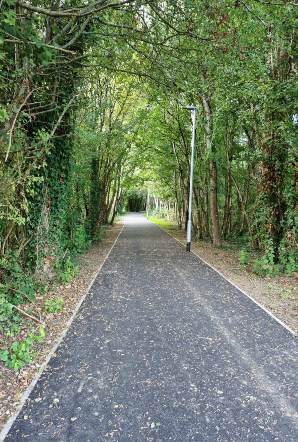 A recently upgraded path to Hedge End train station