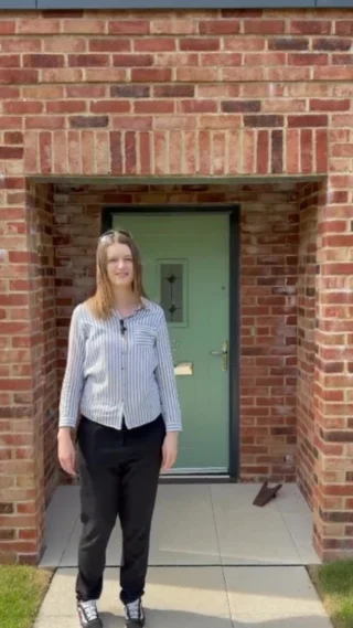 With some developers, you have to pay extra for flooring, appliances and a turfed garden, but at The Lower Acre, you can expect all of those things as standard. 

Visit our website to find out more about the eastbrooke difference. 

#THeLowerAcre #eastbrookehomes #NewHomesUK #QualityHomes