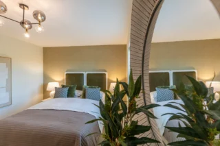 🏡 Decorating your first home on a budget?💸

From clever styling ideas to budget-friendly décor tips, our latest blog shows you how to create a home you love for less 🛋️

🔗Read more via the link in our bio

#newhomes  #FirstTimeBuyer #HomeInspiration #HomeDecor #NewHomes 
#TheLowerAcre #eastbrookehomes