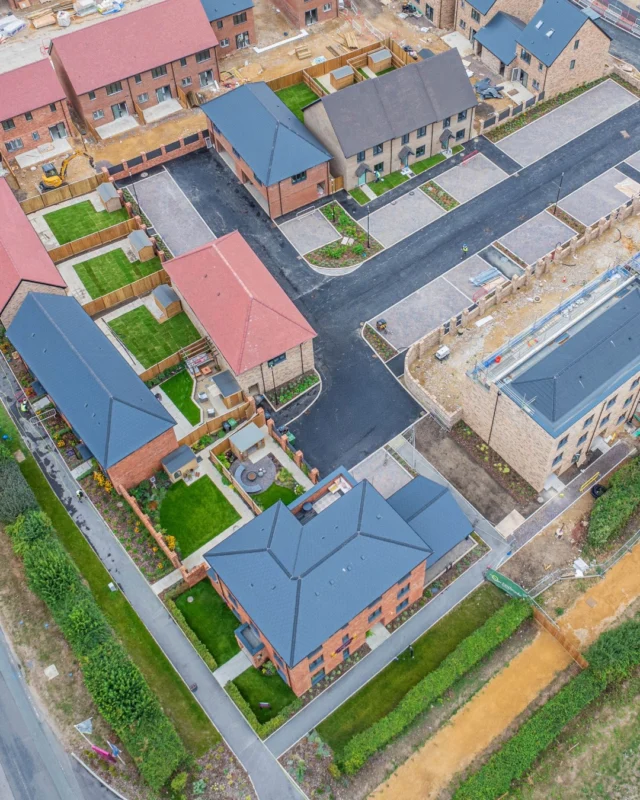 🏡 Sustainable homes. Green energy. Biodiverse spaces 🌍
 
Find out how The Lower Acre has been designed with the future in mind this #WorldGreenBuildingWeek by reading our latest blog.
🔗 Link in bio

📸Image: @svv_media 

#FutureReadyHomes #eastbrookehomes  #TheLowerAcre #GreenLiving #SustainableHomes